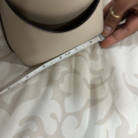 MK Purse saffiano tote - Picture 11 of 16